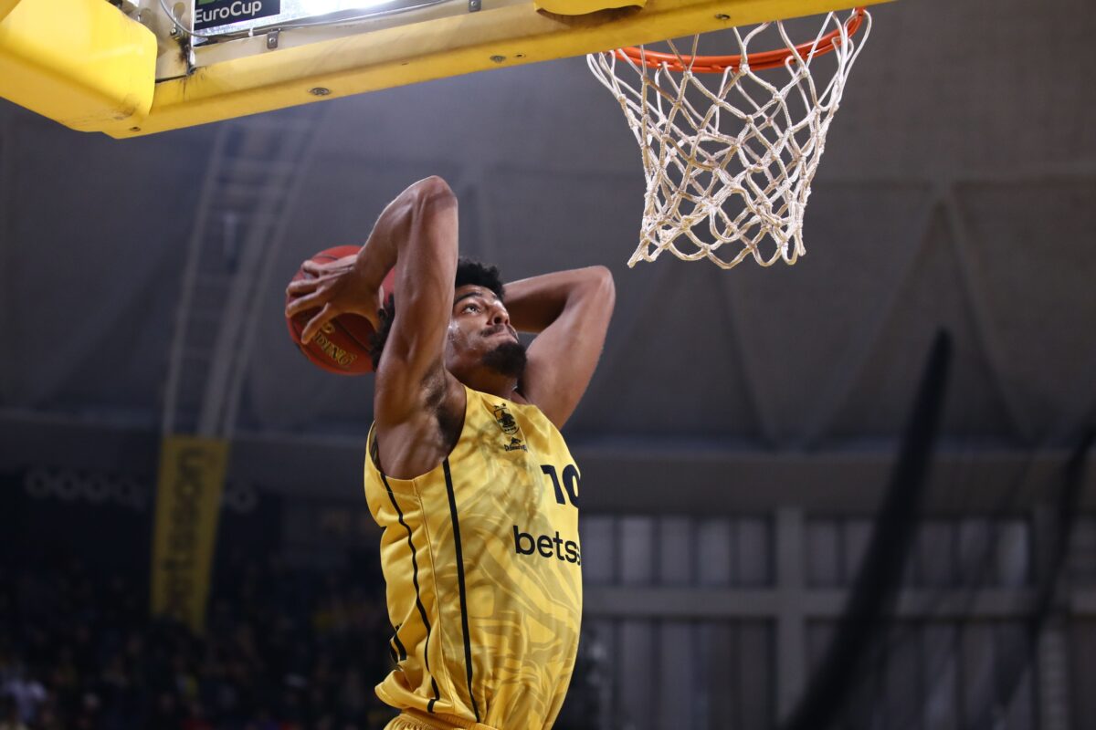 Νίκη-θρίλερ για τον Άρη επί της Βενέτσια – Σημαντικό βήμα για την εξάδα του ομίλου