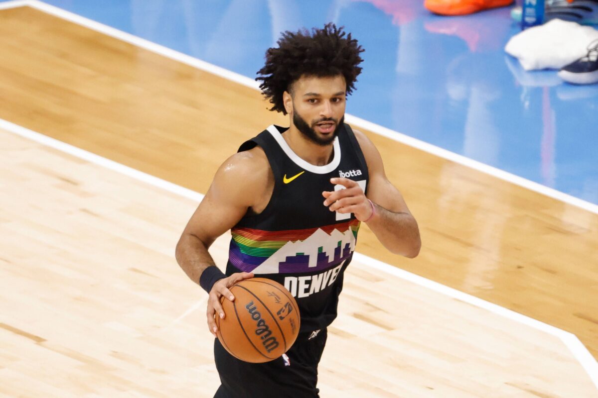 Οι Νάγκετς διέλυσαν τους Πέισερς με σόου Μάρεϊ