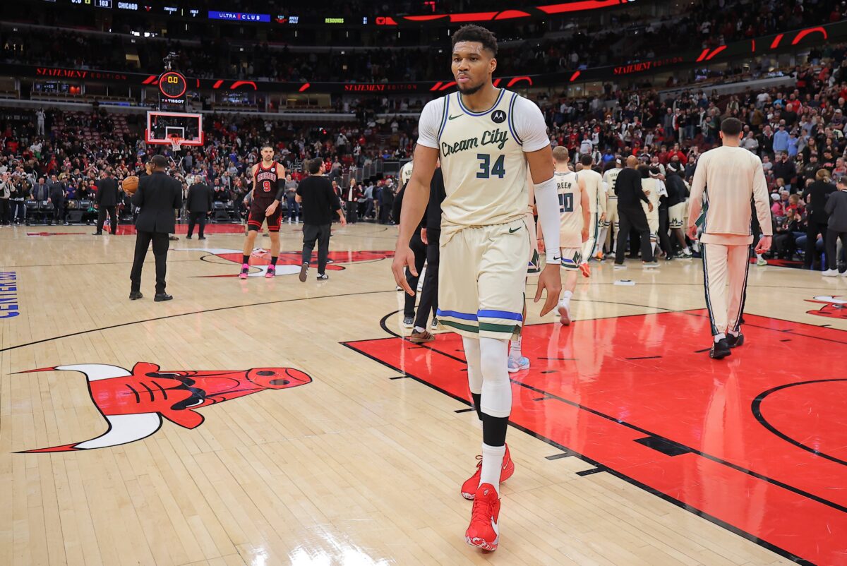 Γιάννης Αντετοκούνμπο: Η αποκάλυψη για το μέλλον του στους Μπακς