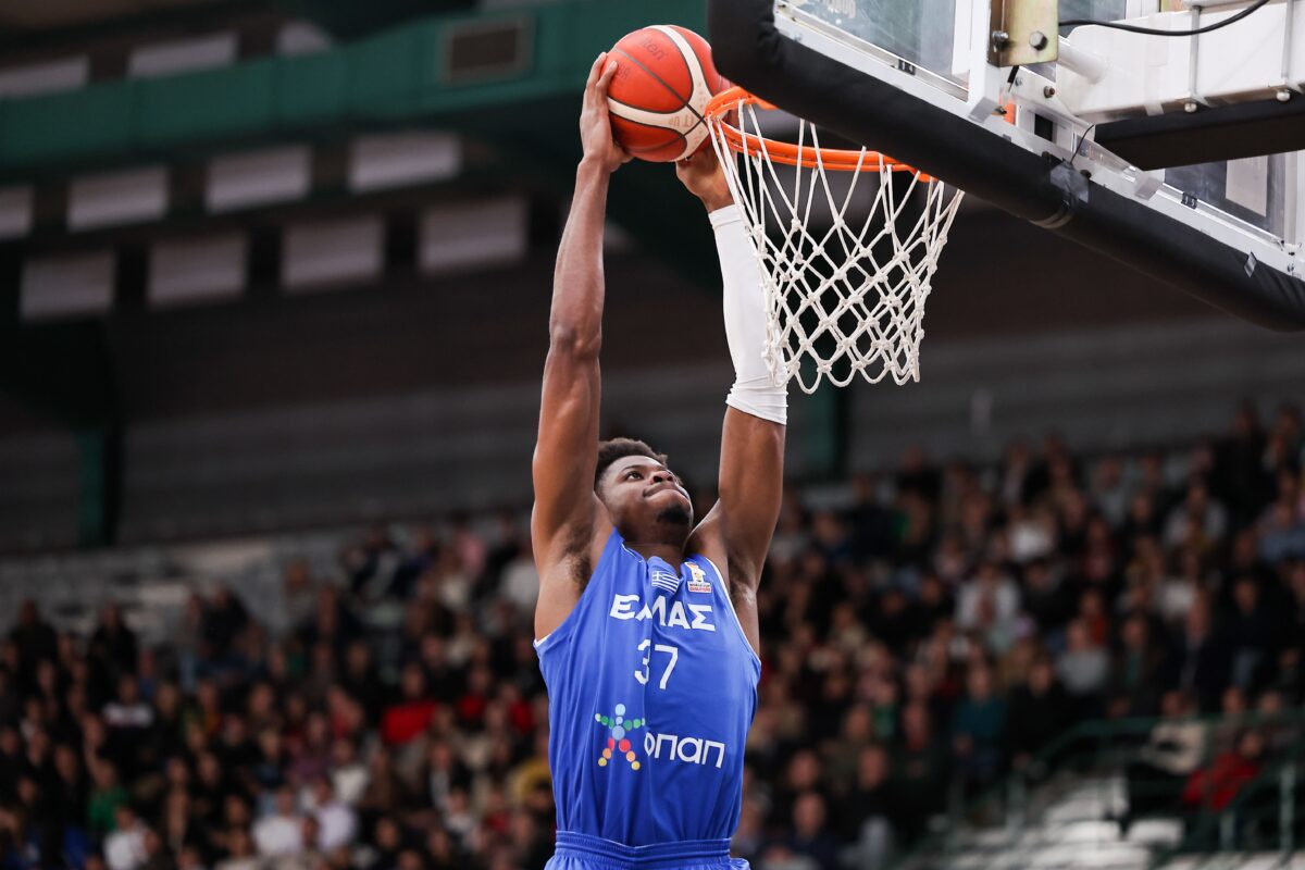 Ο Άρης «κλείνει» το κενό στη ρακέτα, αλλά η δημιουργία μένει πρόβλημα