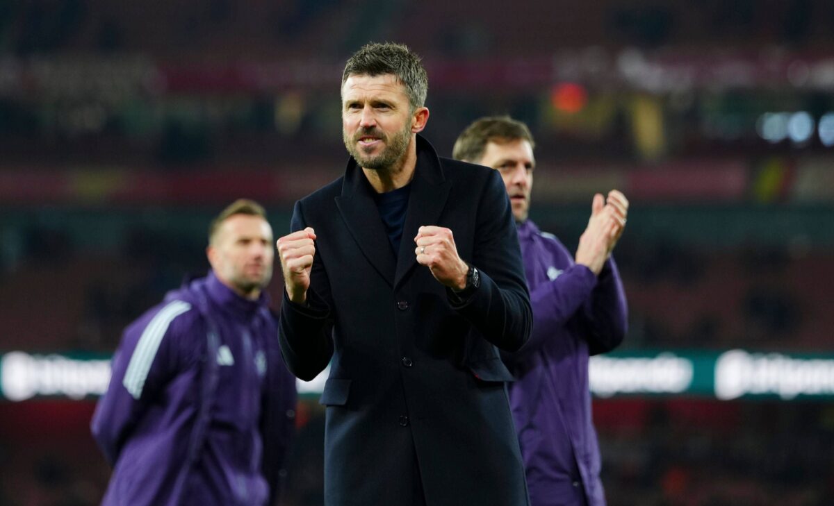 Ο Κάρικ απαντά για τον οπαδό της Γιουνάιτεντ που περιμένει την πέμπτη νίκη για να κουρευτεί!