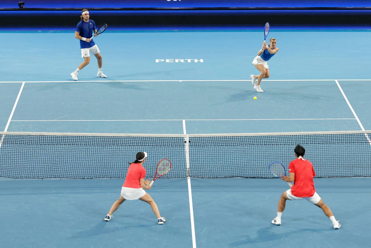 Τσιτσιπάς και Σάκκαρη έκαναν το 3-0 για την Ελλάδα στο United Cup (vid)