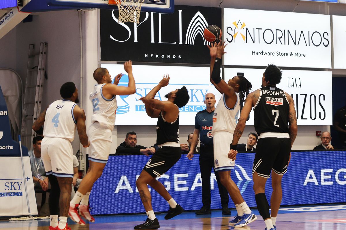Ταλαιπωρία στην επιστροφή του ΠΑΟΚ από Μύκονο