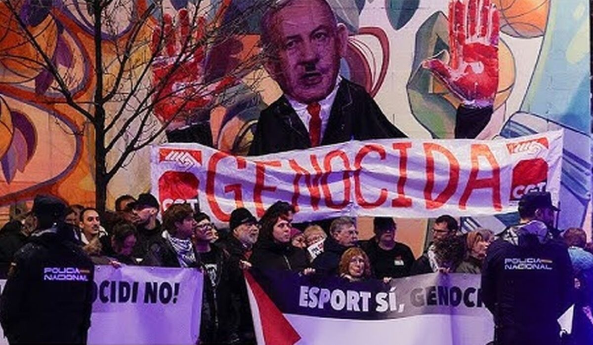 Βαλένθια-Μακάμπι: Διαδηλώσεις έξω από τη Roig Arena – Με λεωφορείο των γηπεδούχων έφτασαν οι Ισραηλινοί