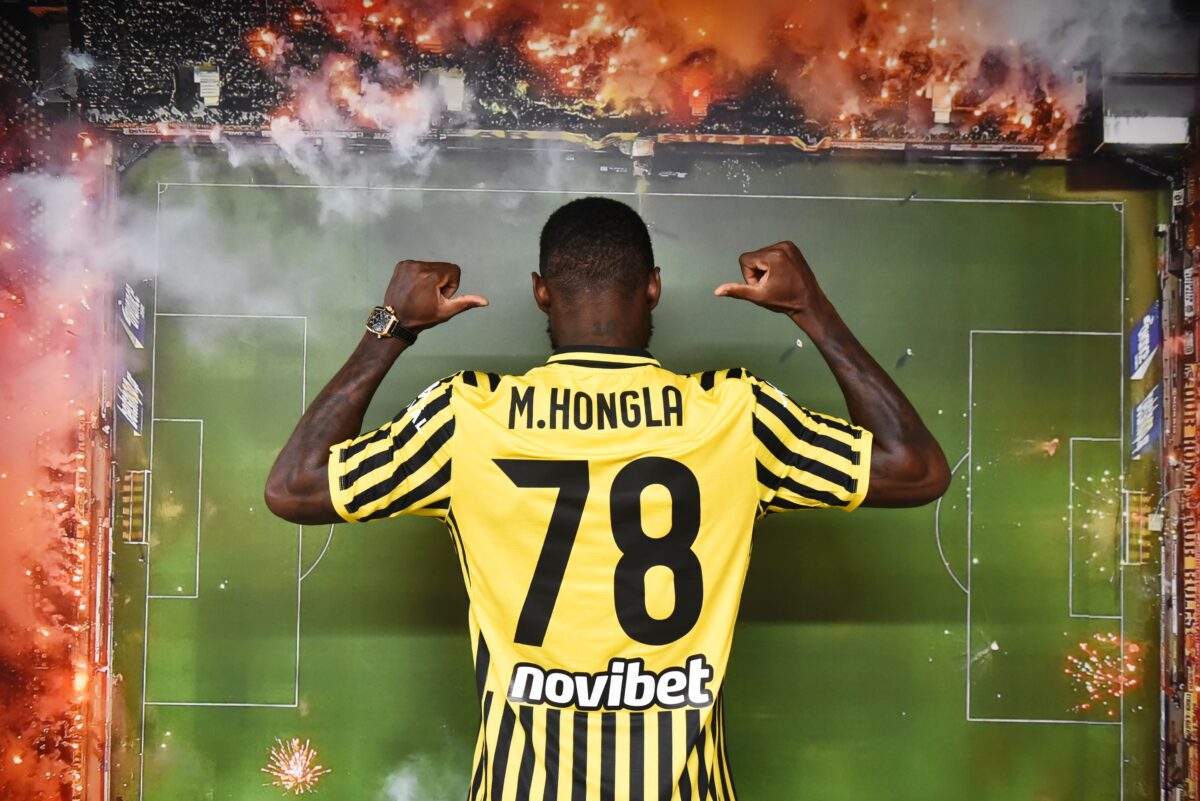 Μάρτιν Χόνγκλα