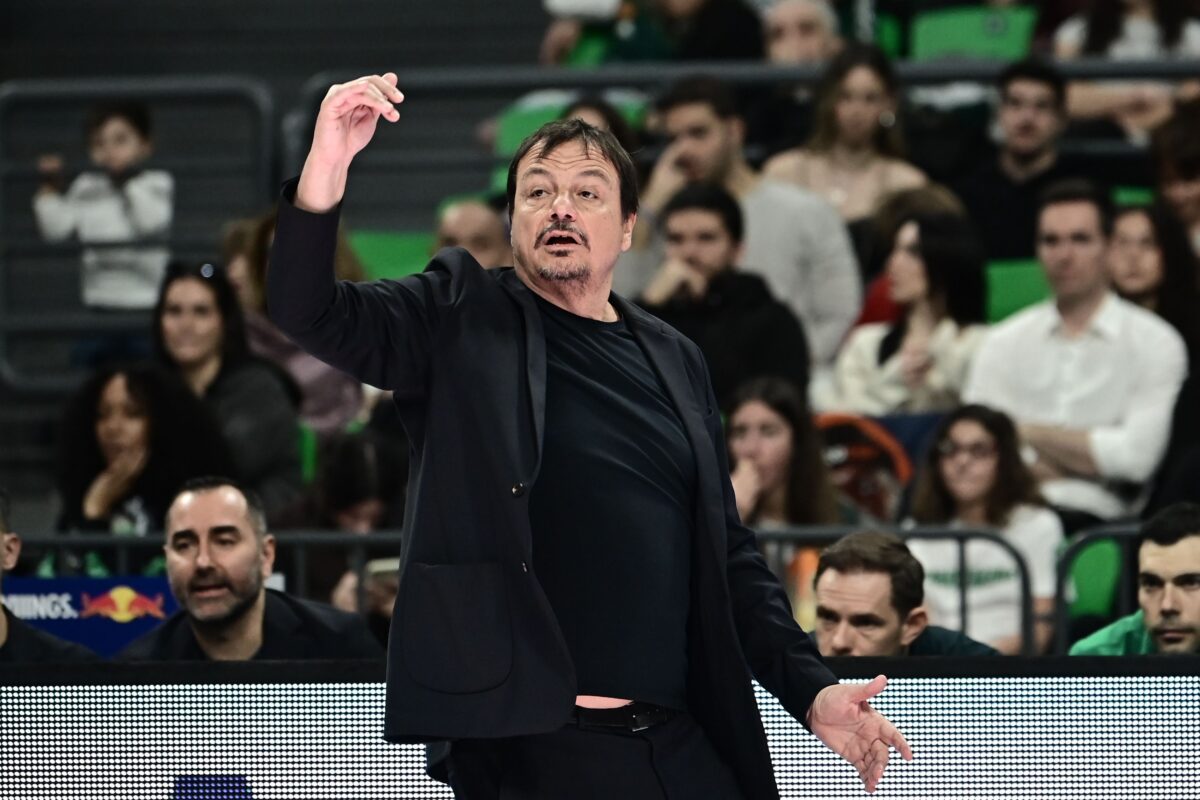 Αταμάν: «Όσμαν και Μήτογλου επιστρέφουν στις προπονήσεις» – Τι είπε για την κατάσταση του Ναν