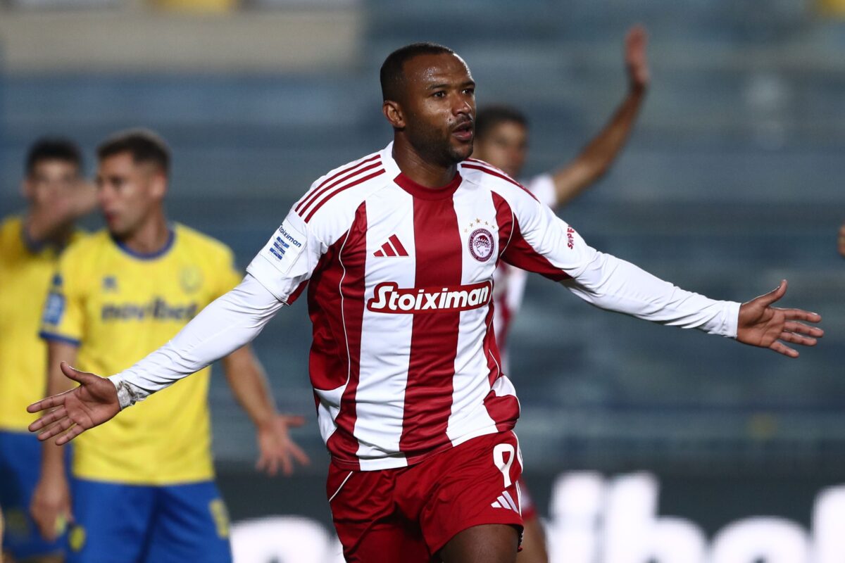 «Ο Ελ Κααμπί αποχαιρετά τον Ολυμπιακό για την Αλ Σαμπάμπ»