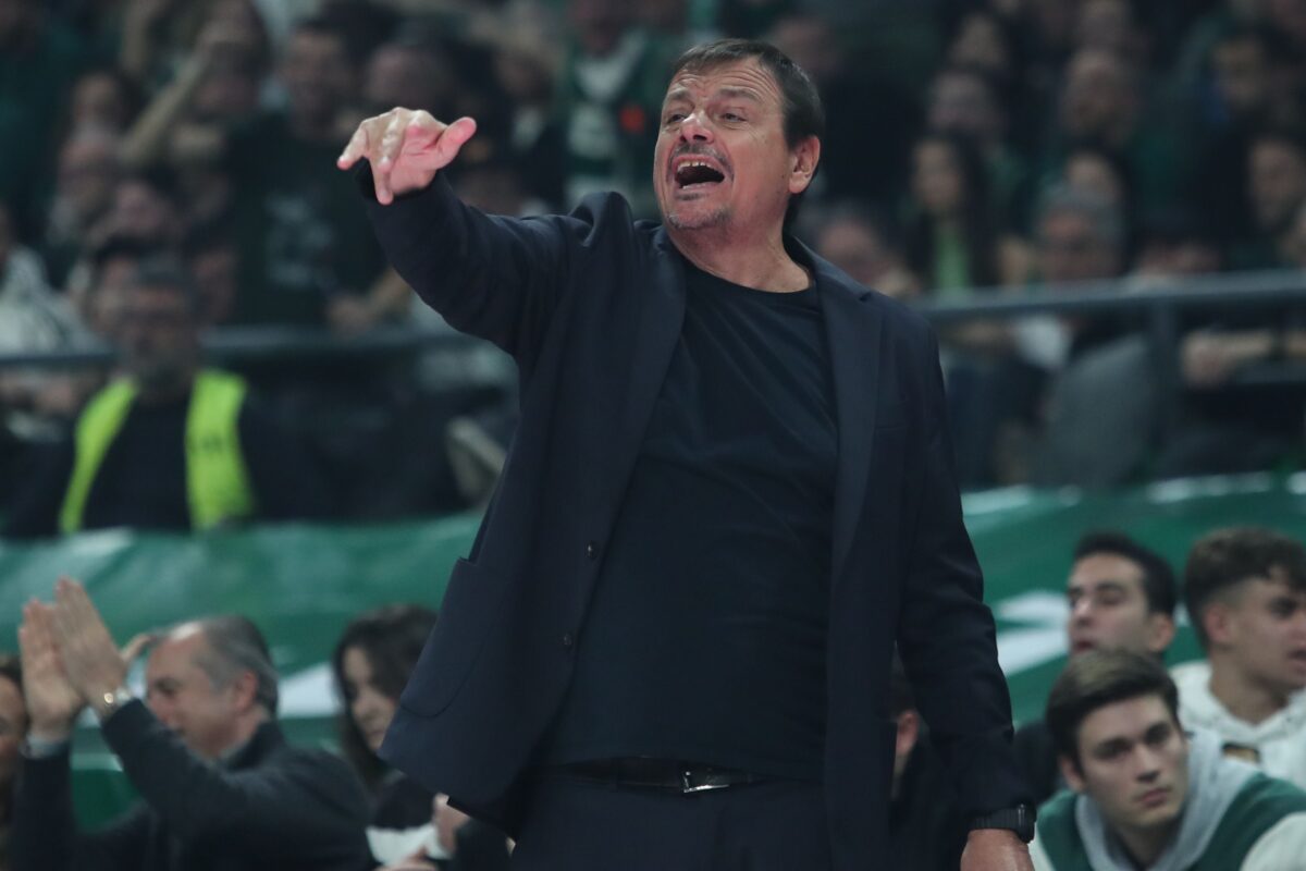 Ειρωνικός Αταμάν: «Συγχαρητήρια στους διαιτητές, θα είναι στον τελικό της EuroLeague με αυτή την εμφάνιση»