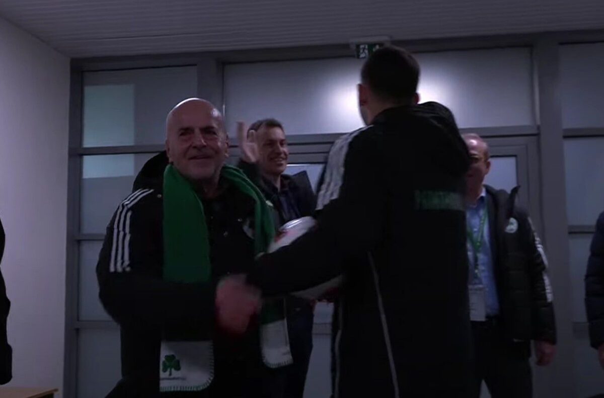 Η αποθέωση του Αλαφούζου και των υπολοίπων στον Μπακασέτα: Η παρακάμερα του αγώνα Παναθηναϊκός – Άρης