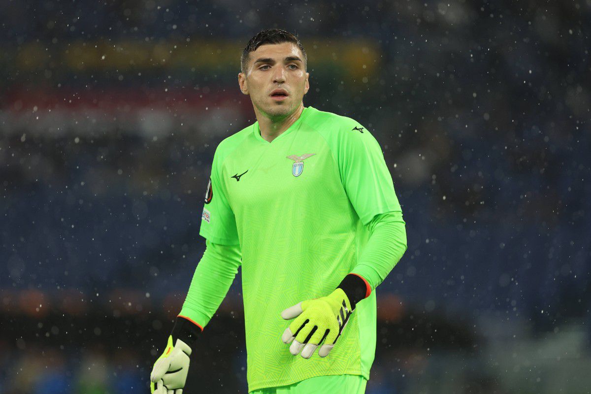 Αλλαγή πλάνων στη Λάτσιο: Ο Σάρι «μπλοκάρει» την αποχώρηση του Μανδά