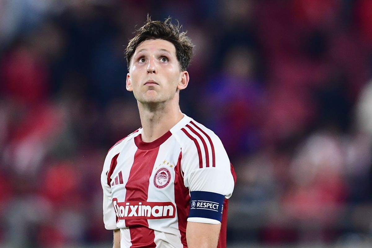 Ο Ρέτσος στο Ολυμπιακός - Αϊντχόφεν