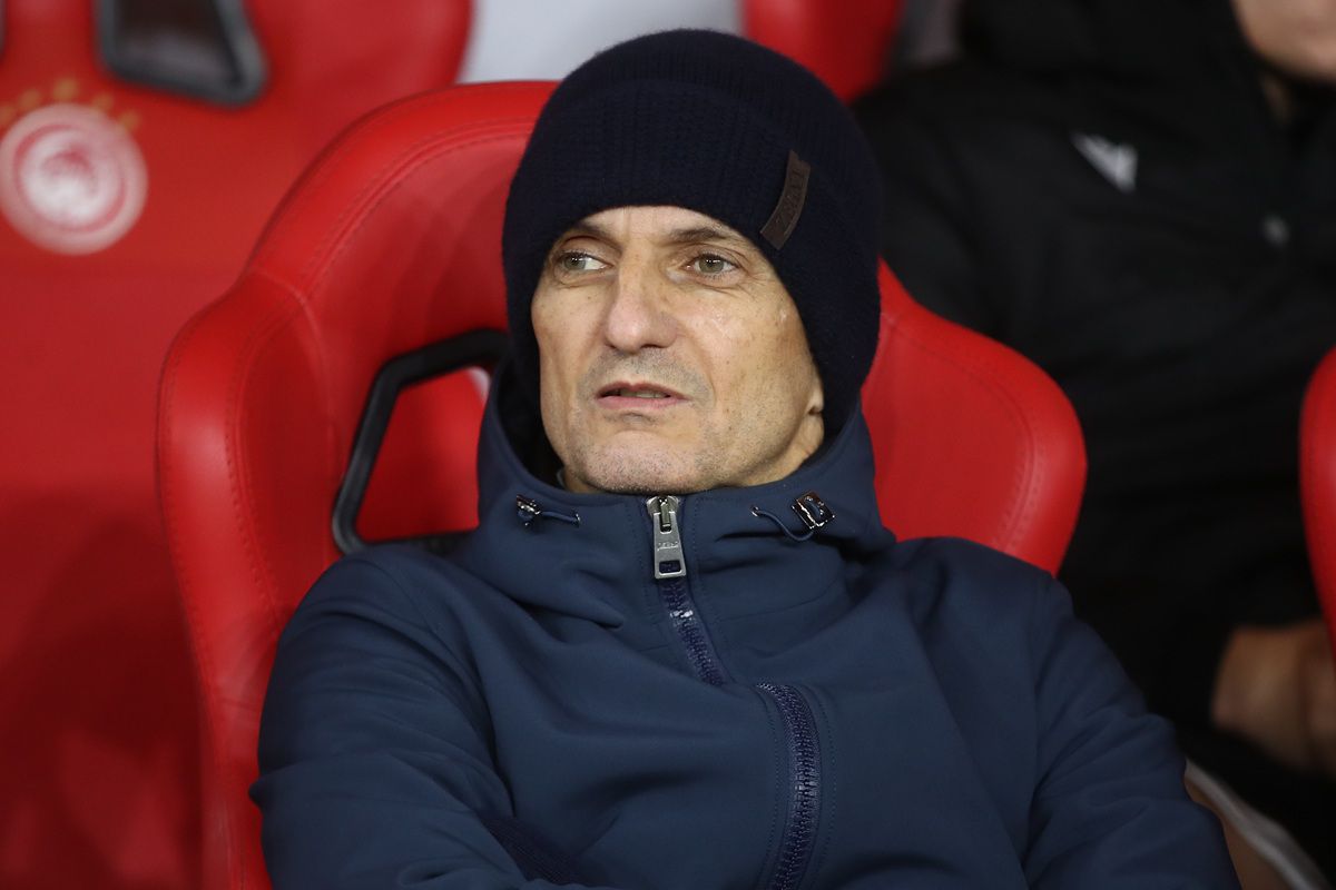 Το απίθανο ελληνικό τραγούδι για τον Ραζβάν Λουτσέσκου