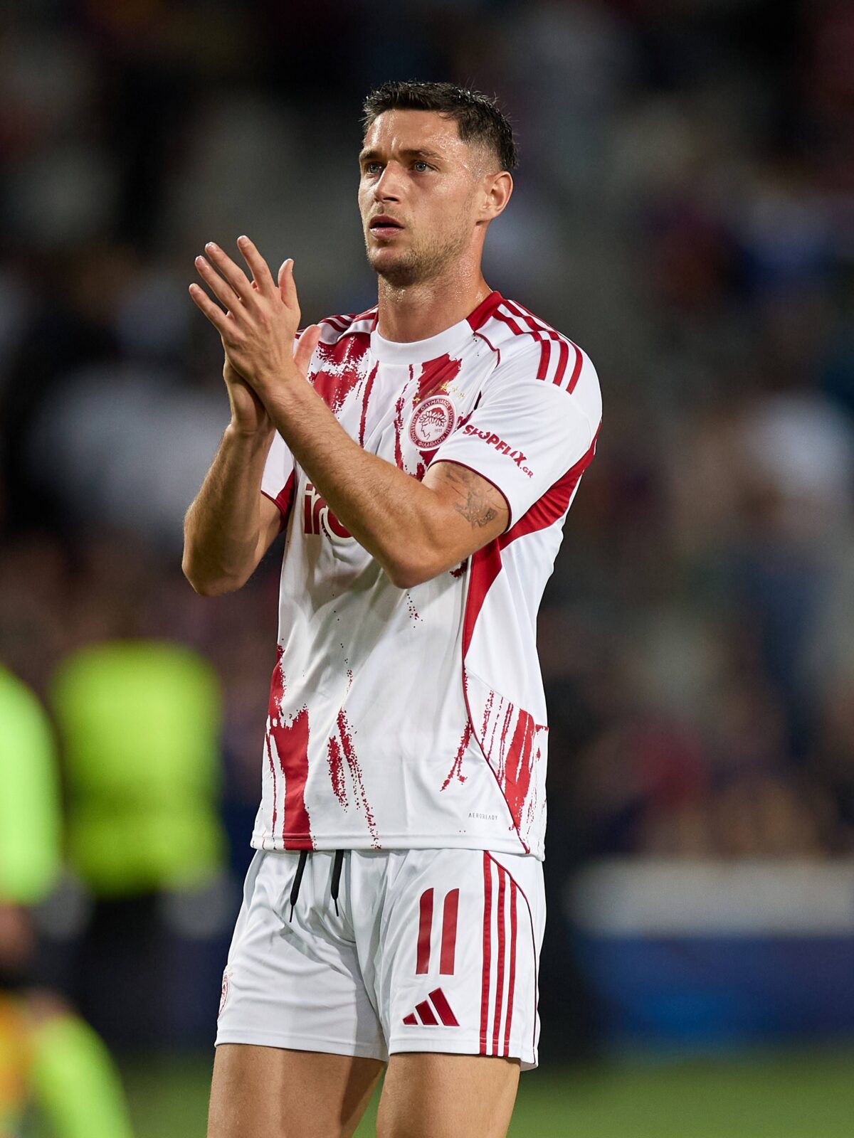 «Συναγερμός» με Γιάρεμτσουκ, εκτός απροόπτου διαθέσιμος με Λεβερκούζεν