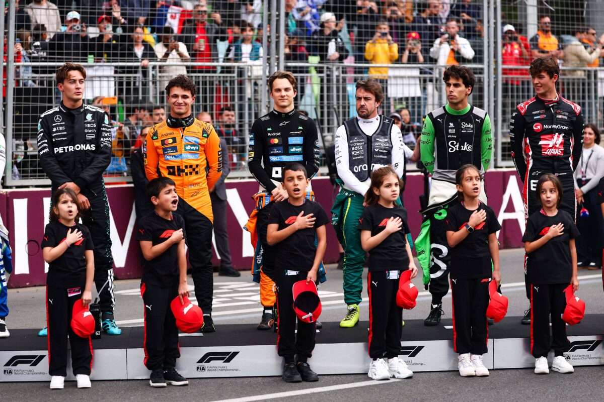 Τζορτζ Ράσελ, Λάντο Νόρις, Όσκαρ Πιάστρι, Φερνάντο Αλόνσο, Γκάμπριελ Μπορτολέτο και Όλιβερ Μπέρμαν