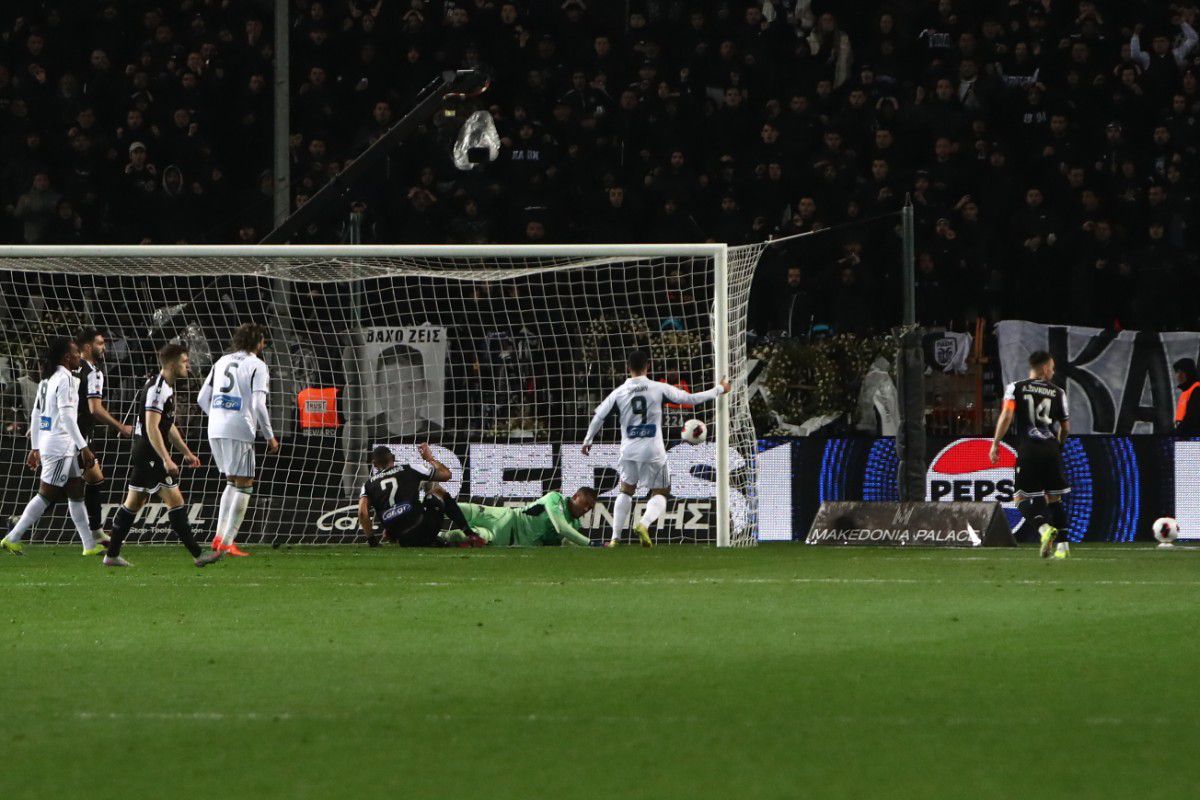 Ο Γιακουμάκης με διπλή εξ επαφής προσπάθεια έκανε το 1-0 για τον ΠΑΟΚ (vid)