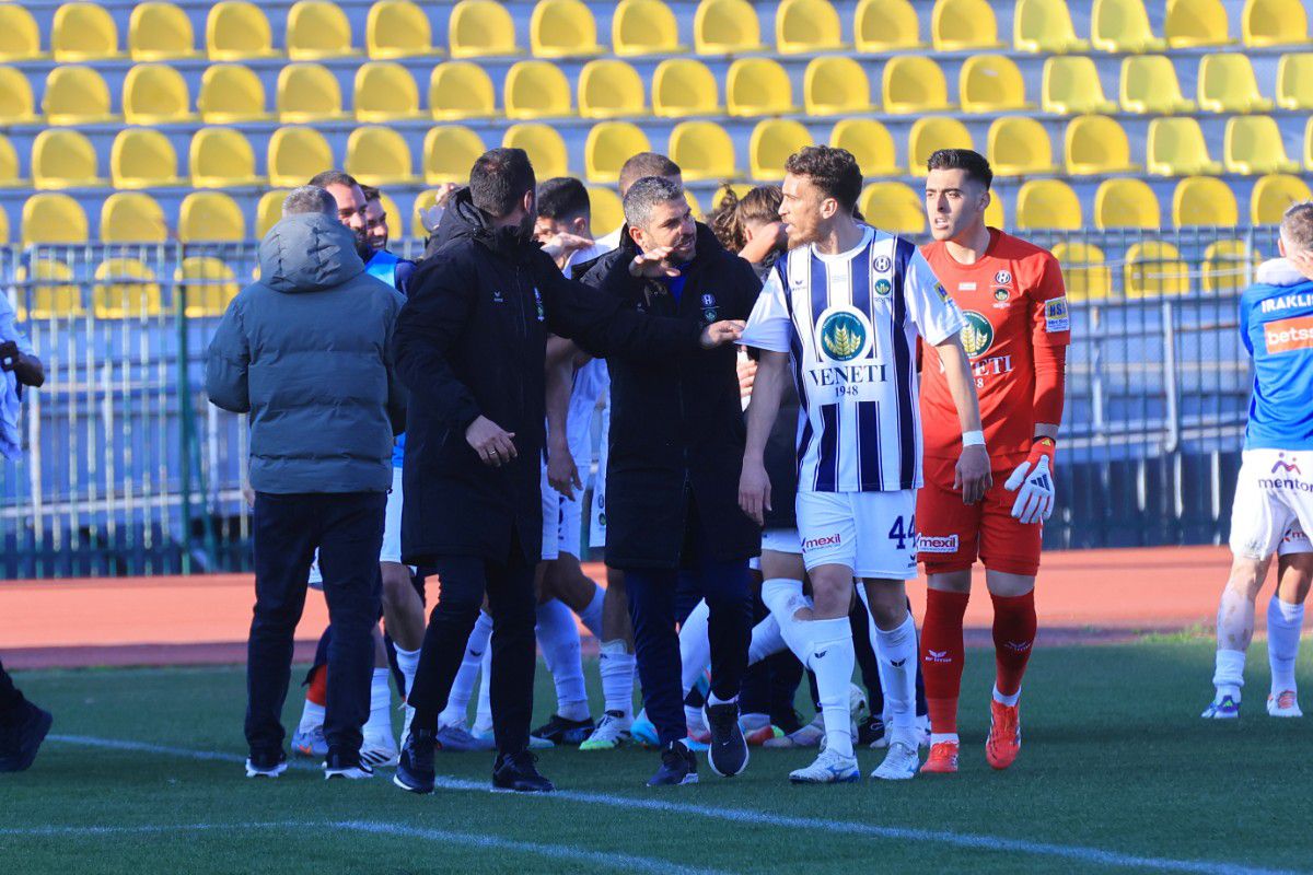 Το γκολ του Κούστα στο 89′ που χάρισε στον Ηρακλή την άνοδο στη Stoiximan Super League (vid)