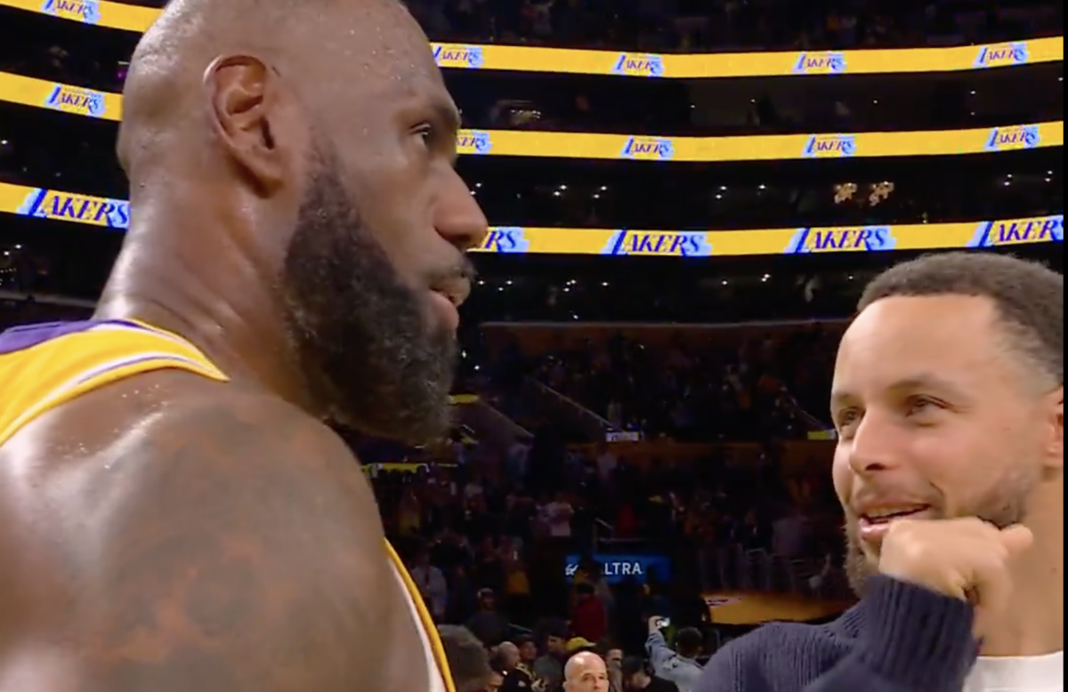 Λεμπρόν και Κάρι τα… είπαν μετά τη νίκη των Λέικερς επί των Ουόριορς (vid)