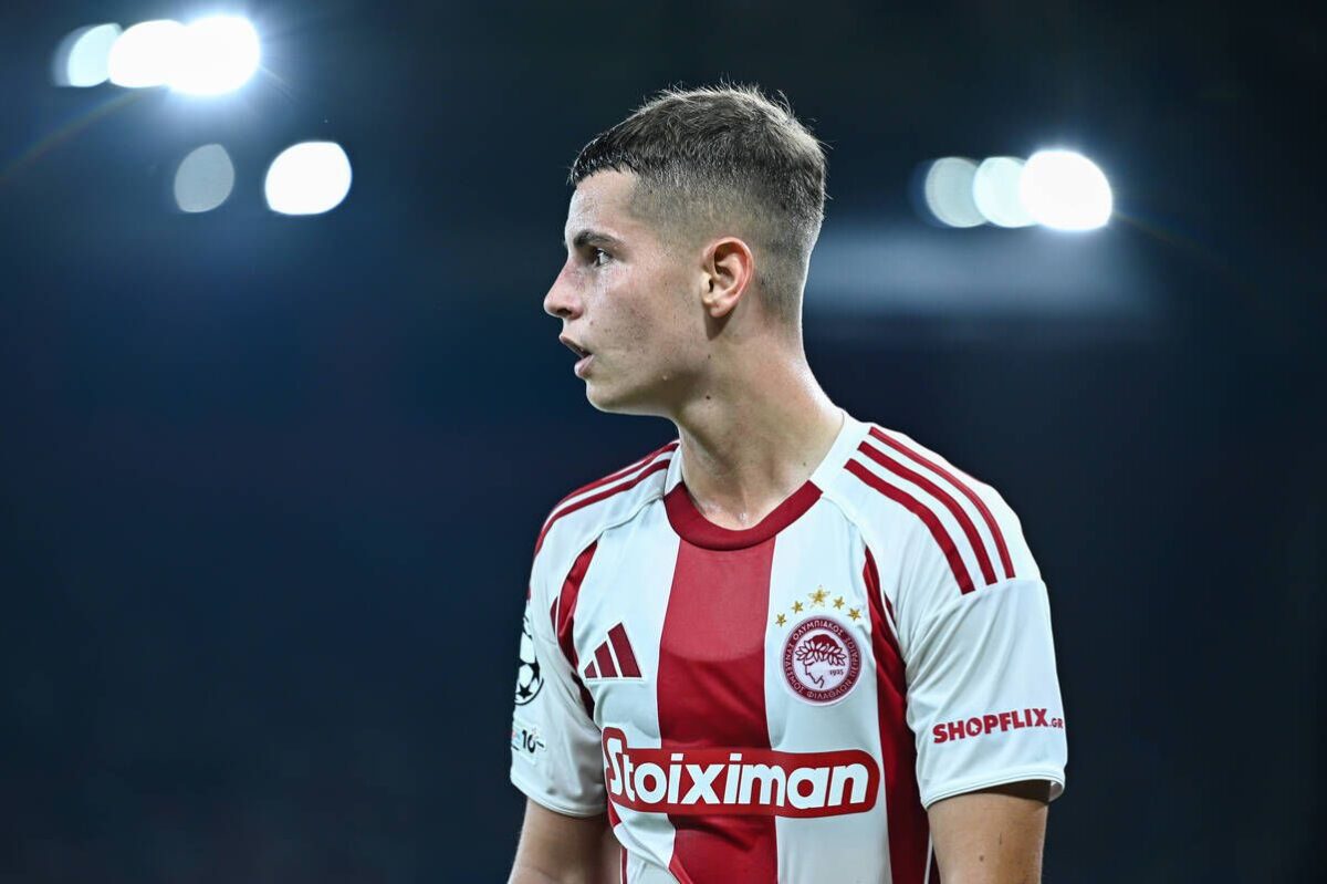 Ο Μουζακίτης στο Ολυμπιακός - Πάφος