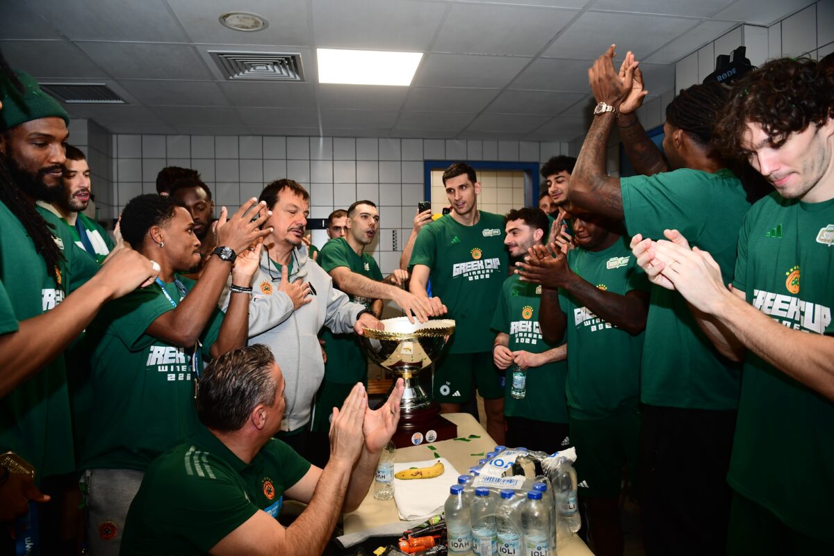 Έξαλλοι πανηγυρισμοί στα αποδυτήρια του Παναθηναϊκού για την κατάκτηση του Κυπέλλου (pic)