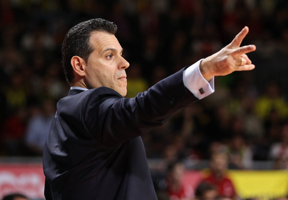 Ο Δημήτρης Ιτούδης