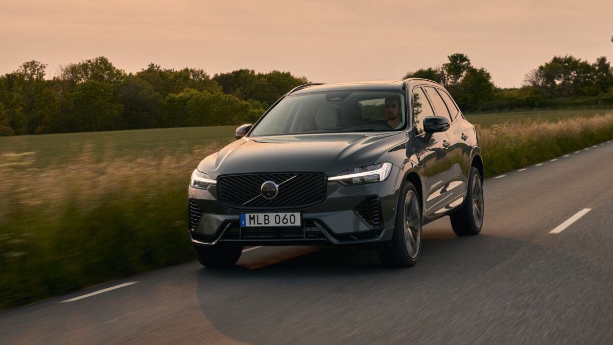 Volvo: Με θετικό εμπορικό πρόσημο και έντονη συμβολή στη διάδοση της ηλεκτροκίνησης στην Ελλάδα