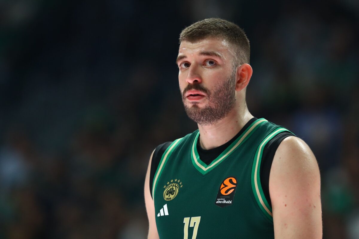 Εκτός ο Ρογκαβόπουλος με ΠΑΟΚ – Με 10άδα ο Παναθηναϊκός