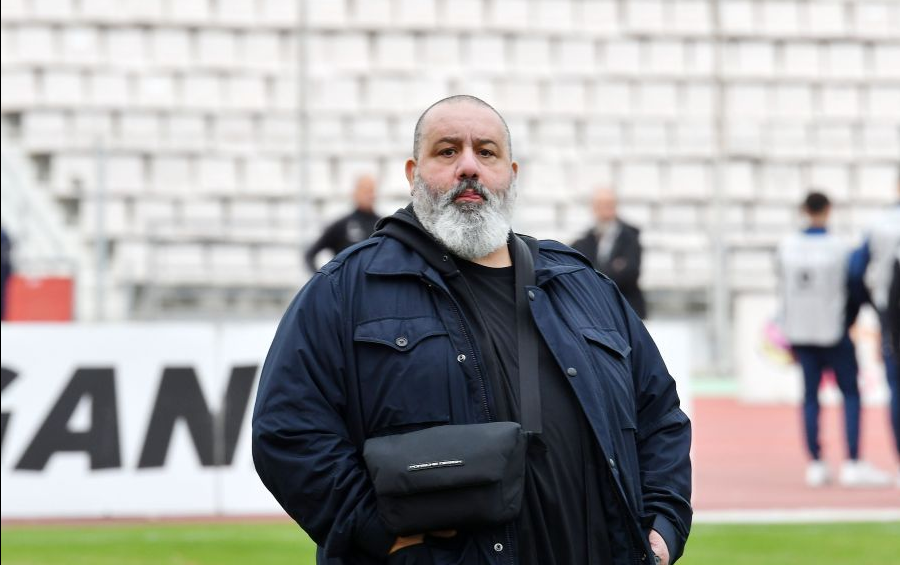 Ξέσπασμα Καραπαπά: «Κοπριά και αλήτες! Σιχάματα!»