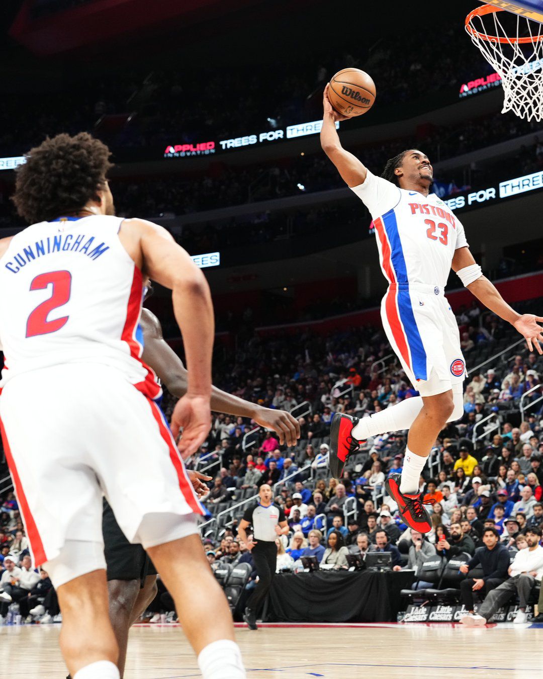 Επίδειξη δύναμης από τους Πίστονς, συνέτριψαν τους Νετς