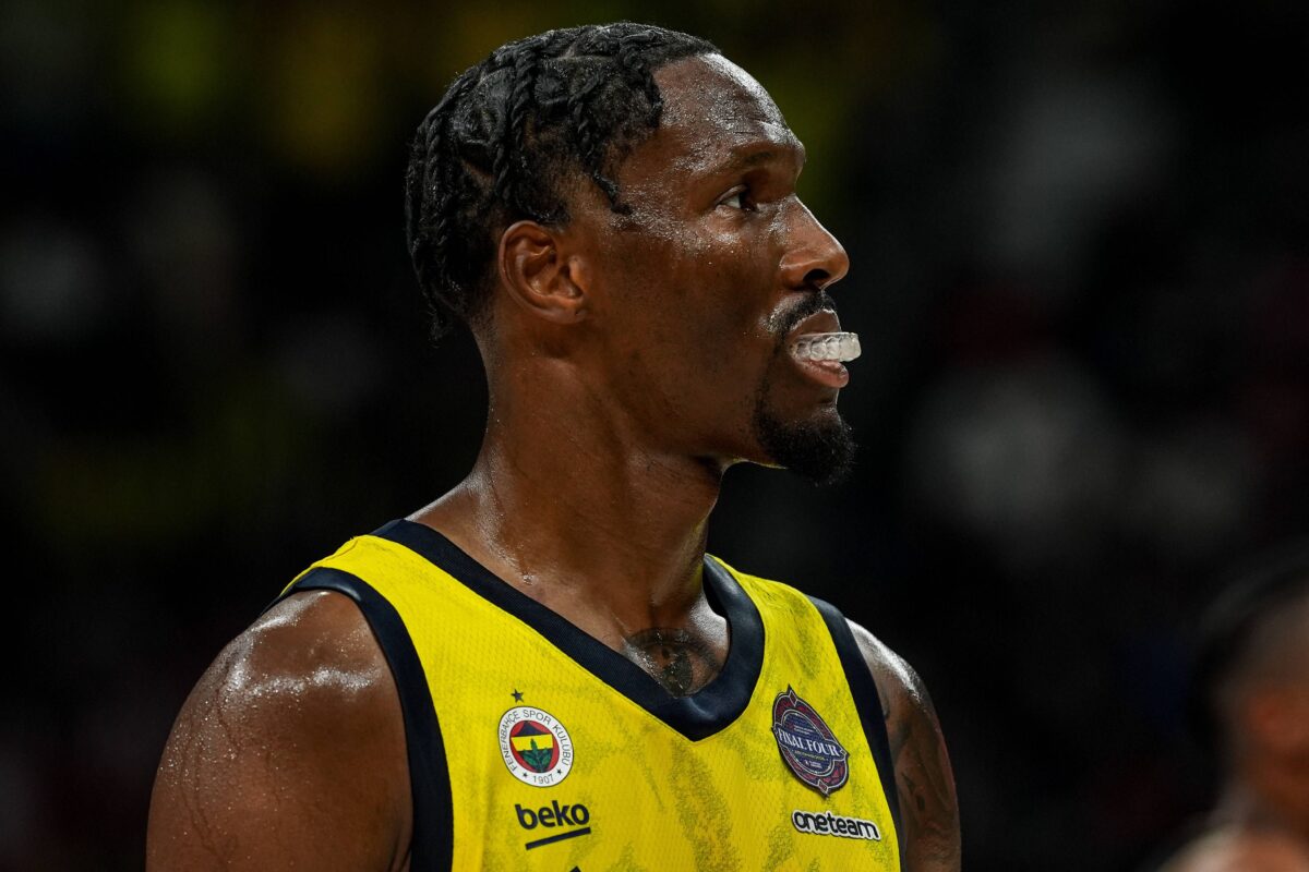 Το deadline της Χάποελ στον Χέιζ Ντέιβις – Πως μπορούν να αλλάξουν τα δεδομένα