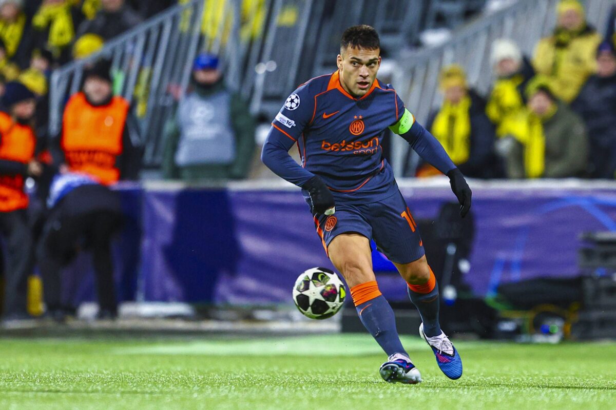 Λαουτάρο Μαρτίνες