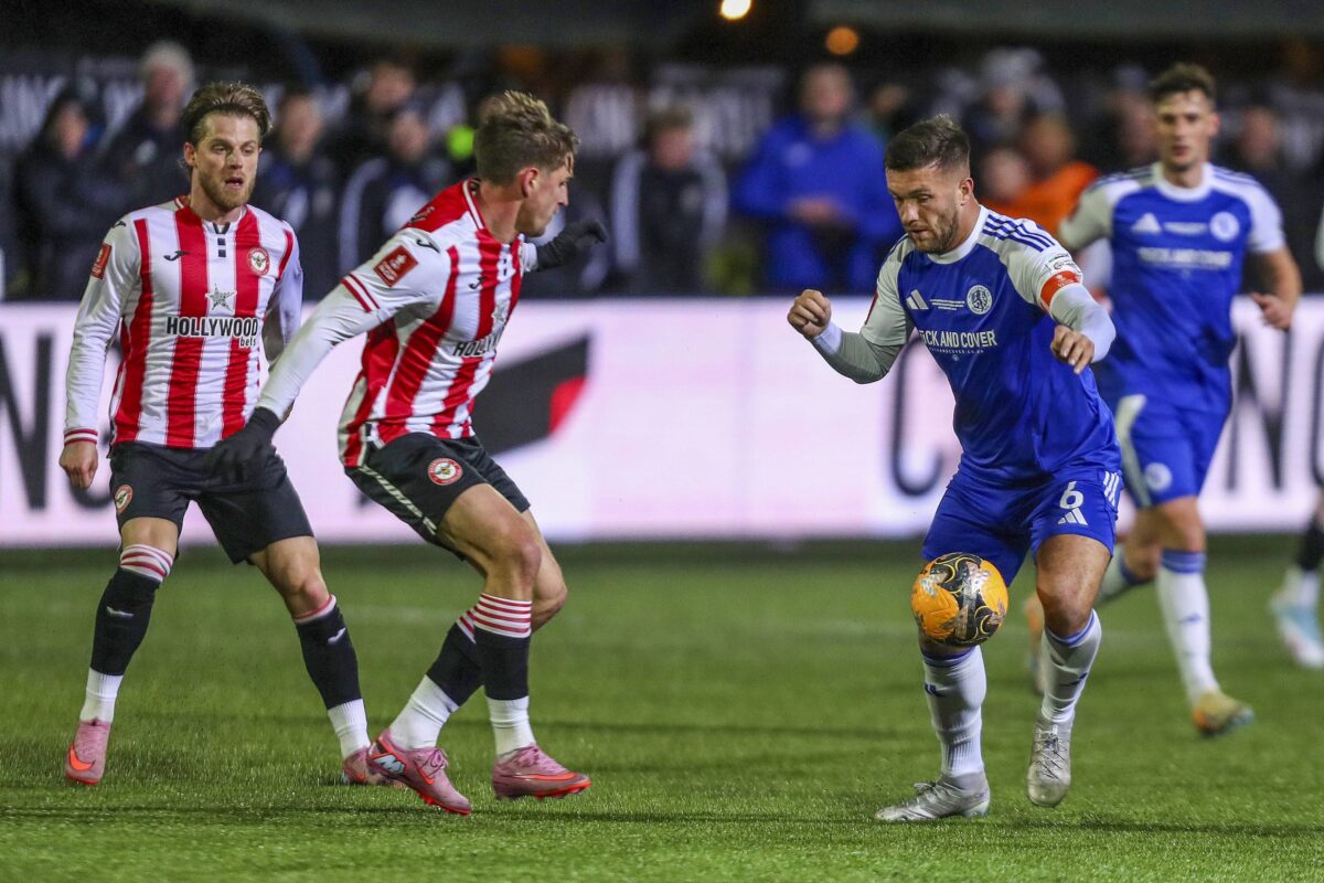 Πρόκριση για την Μπρέντφορντ – Τα ζευγάρια της φάσης των «16» του Κυπέλλου Αγγλίας