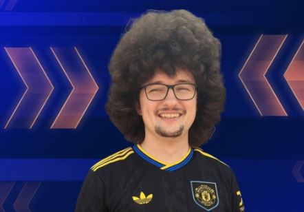 Το κούρεμα του viral οπαδού της Γιουνάιτεντ απέχει… μόλις μία νίκη