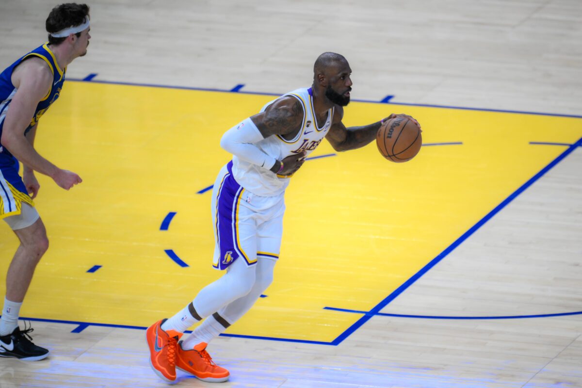 «Καθορίζουν το μέλλον του ΛεΜπρόν στους Λέικερς οι Ντόντσιτς και Ριβς»