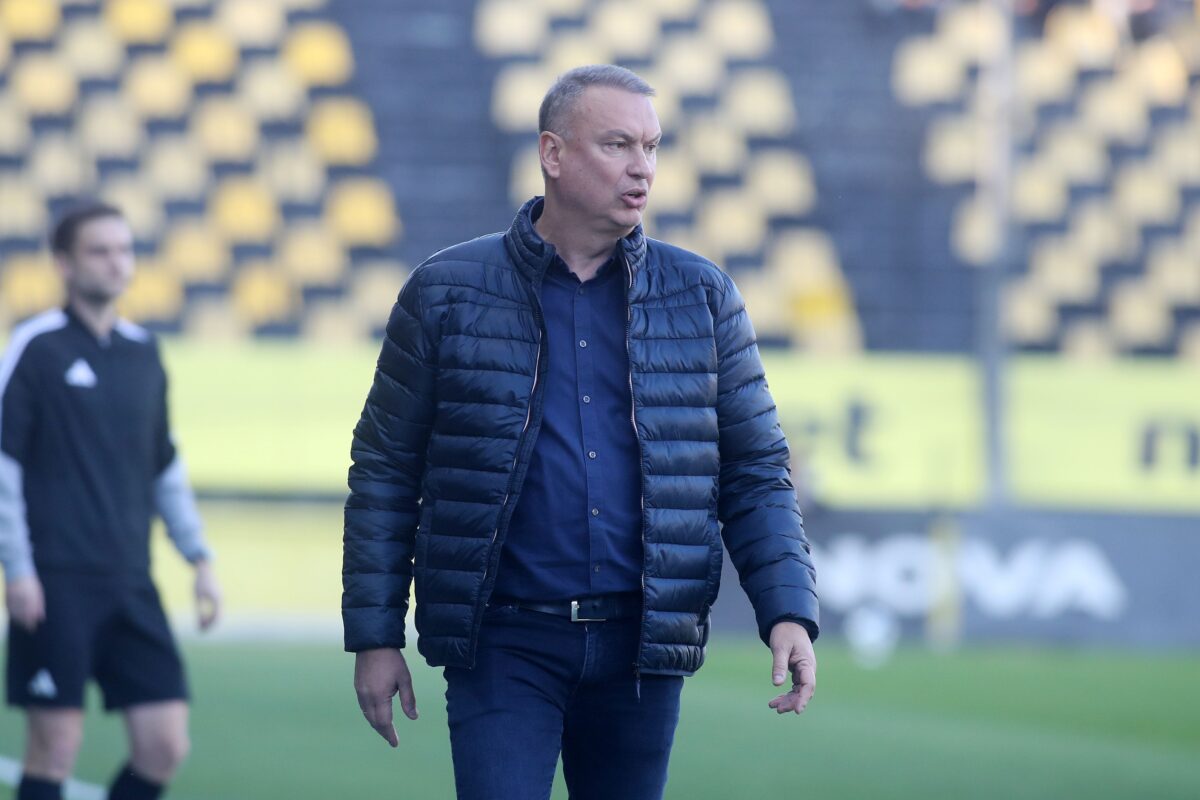 Τι να κάνει και ο Γρηγορίου…