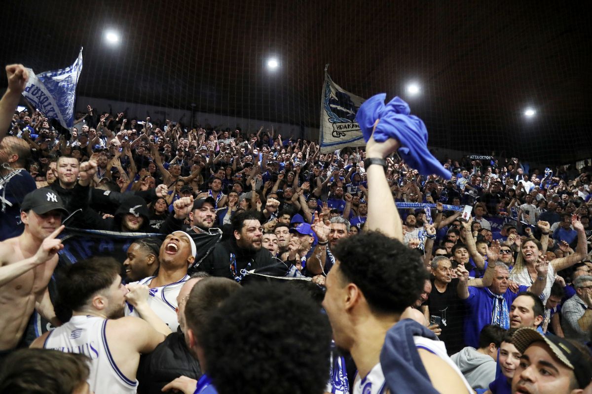 Παροξυσμός στο Ιβανώφειο μετά την επική ανατροπή του Ηρακλή – Φοβερές στιγμές (vid & pics)