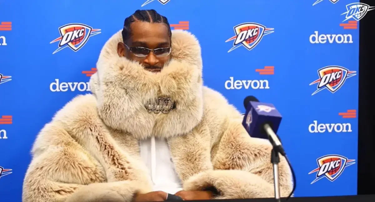 Ο Σέι Γκίλτζιους – Αλεξάντερ φόρεσε τη γούνα του και πήγε στη Νέα Υόρκη! (vid)