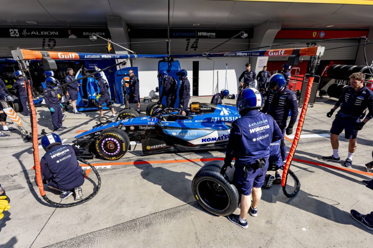 Κάρλος Σάινθ