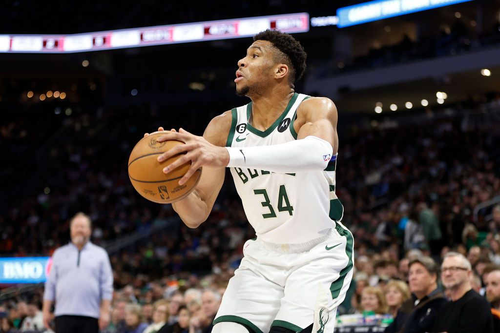 Αντετοκούνμπο: «Αφοσιωμένος στους Μπακς, αλλά είναι ανθρώπινο να αλλάξω γνώμη»