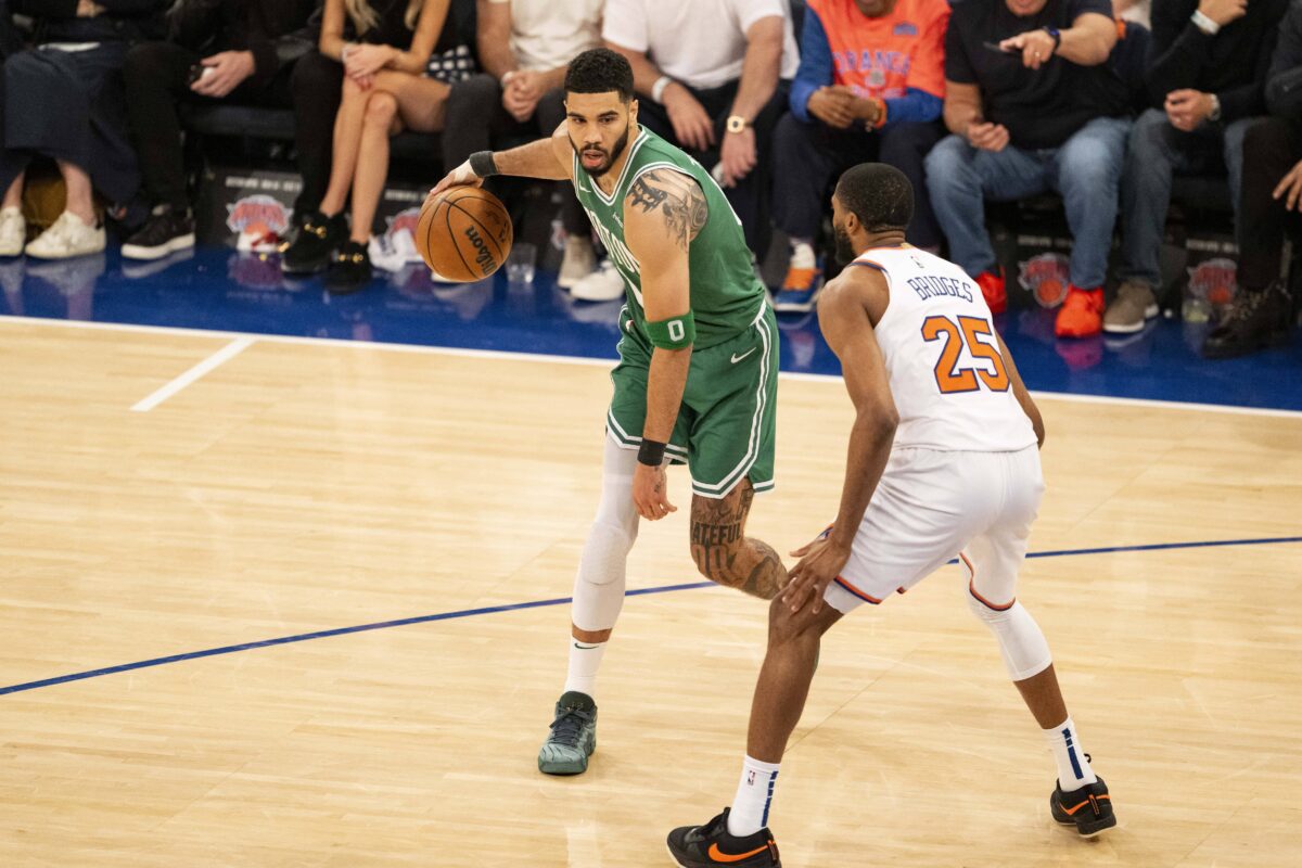 Επιστροφή εξπρές για τον Τζέισον Τέιτουμ στους Σέλτικς – Πότε αναμένεται να πατήσει παρκέ