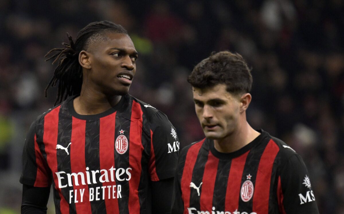 Χαμός στα αποδυτήρια της Μίλαν με Λεάο και Πούλισικ