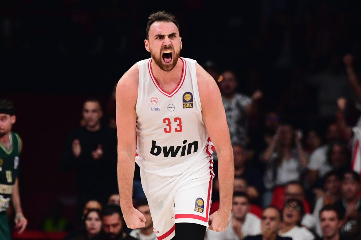 Μιλουτίνοφ: «Πήραμε πολύ σωστές αποφάσεις – Ευγνώμων για την ομάδα που έχουμε»