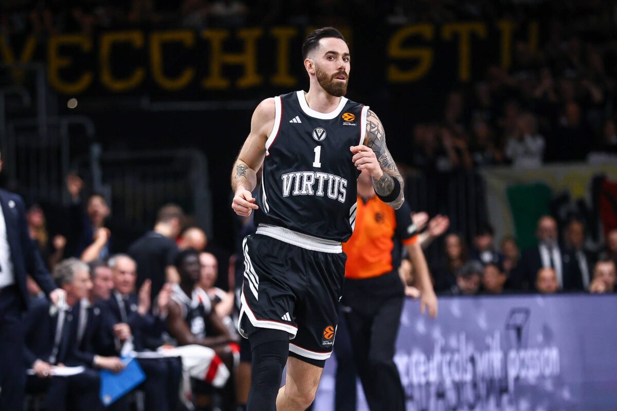 ΑΡΜΑΝΙ ΜΙΛΑΝΟ – ΒΙΡΤΟΥΣ ΜΠΟΛΟΝΙΑ