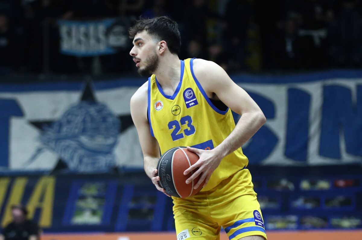 Κώστας Παπαδάκης στο Sportal: «Κρατάω όμορφες αναμνήσεις από τον ΠΑΟΚ, αλλά στόχος είναι η πρόκριση με το Περιστέρι»