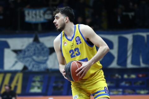 Κώστας Παπαδάκης στο Sportal: «Κρατάω όμορφες αναμνήσεις από τον ΠΑΟΚ, αλλά στόχος είναι η πρόκριση με το Περιστέρι»