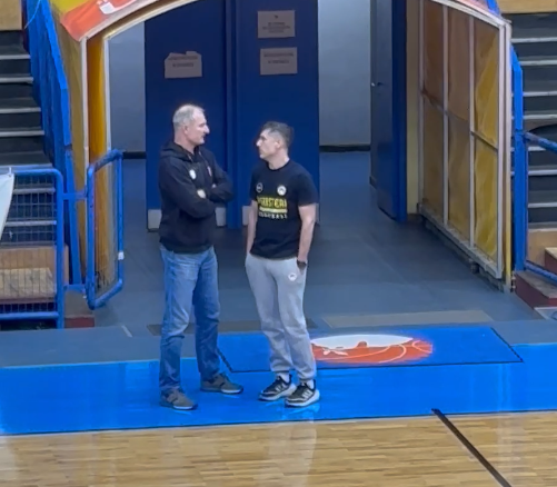 Ξανθόπουλος και Μάρκοβιτς – Συνάντηση παλιών γνώριμων στο Περιστέρι (vid)