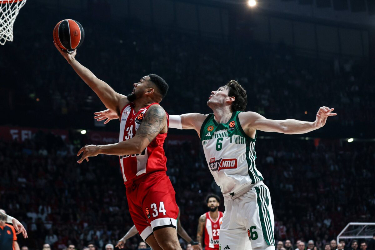 Ντελίριο για 4άδα vs ντελούλου με τσιτάτα