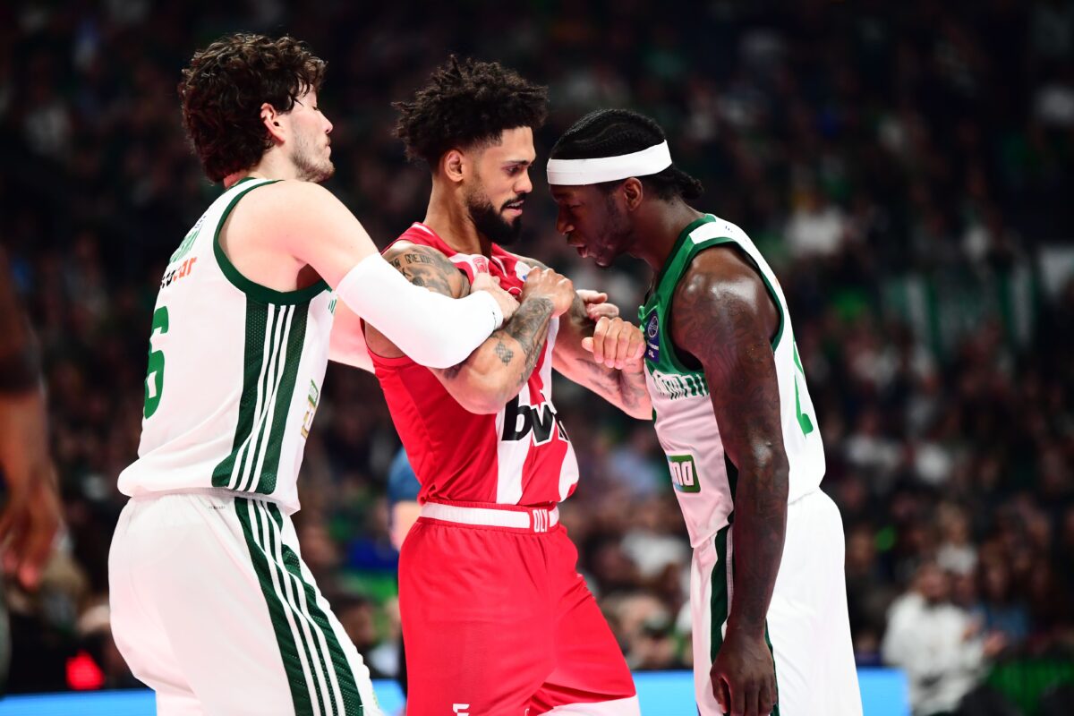 Η θέση της ΚΑΕ Ολυμπιακός για το επεισόδιο Ντόρσεϊ – Ναν: «Κακώς αποβλήθηκε ο Τάιλερ»