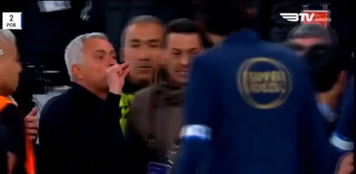 Νέα «παράσταση» από τον Μουρίνιο: Τα έβαλε με το τεχνικό επιτελείο της Πόρτο και αποβλήθηκε