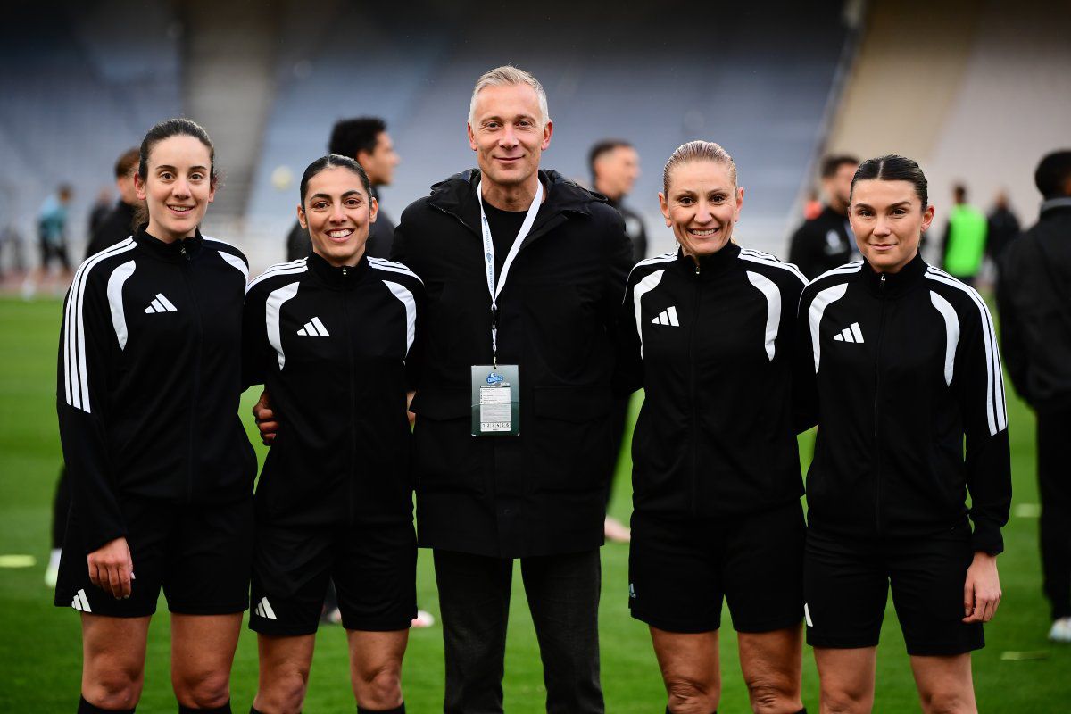 Γράφτηκε ιστορία: Η αμιγώς γυναικεία διαιτητική τετράδα του Καλαμάτα-Ηρακλής (pic)