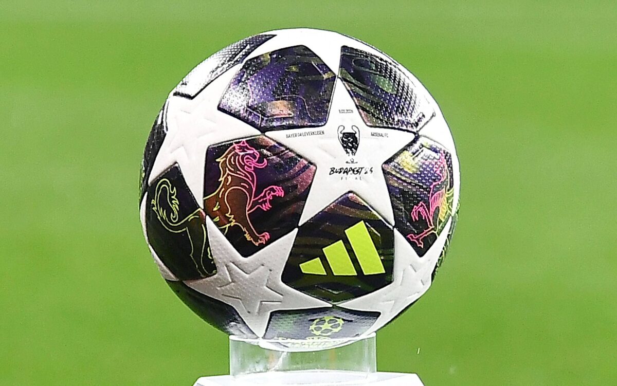 Η μπάλα του Champions League